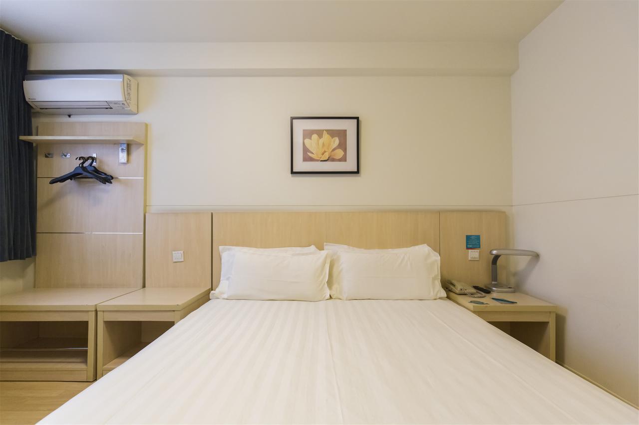 Jinjiang Inn Select Foshan Nanhai Guicheng Metro Station מראה חיצוני תמונה